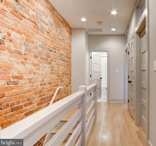 1307 Corbin Pl, Washington DC 20002 exterior