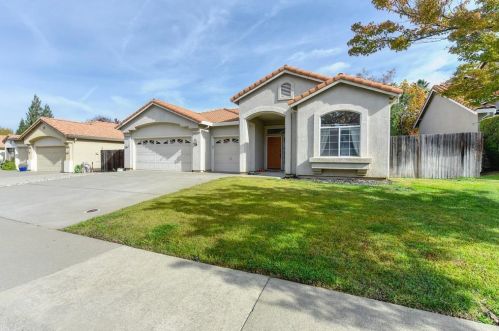 151 Orange Blossom Cir, Folsom, CA 95630-8116