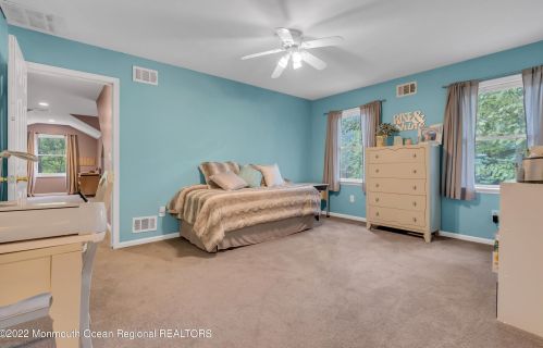 5 Dickens Ct, Jackson Twp NJ  08527-2844 exterior