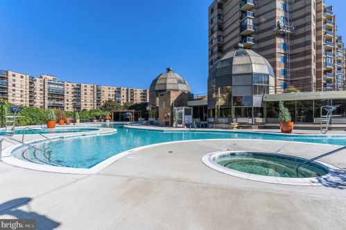 8370 Greensboro Dr, Mc Lean VA  22102-3515 exterior