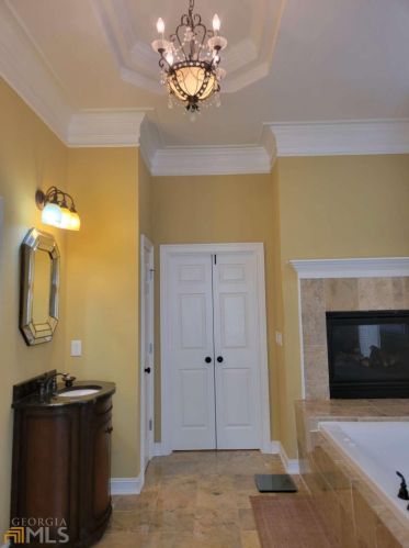 327 Amy Way, Atlanta GA 30349-7048 exterior