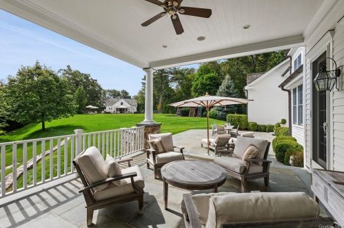 5 Dellwood Farm Way, Armonk NY 10504-1249 exterior