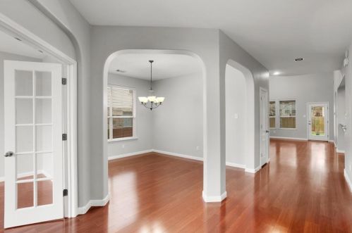 11704 Cherisse Dr, Austin TX  78739-1949 exterior