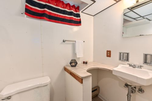 3257 88, Milwaukee WI 53222-3603 exterior