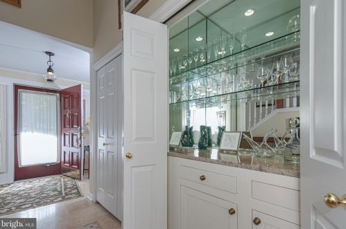 34 Constitution Hl, Princeton NJ 08540-6754 exterior