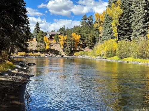 6 River Run Dr, Antonito CO 81120-9070 exterior