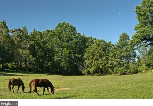 725 Darlington Rd, Media PA 19063-5605 exterior