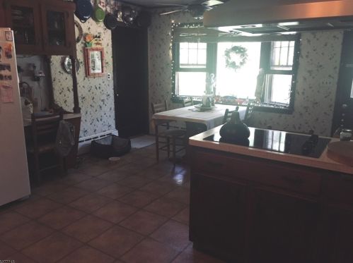 213 Diamond Spring Rd, Parsippany NJ 07834-2799 exterior