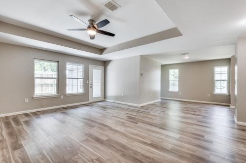 3411 El Benito Dr, Dallas TX  75212-2736 exterior