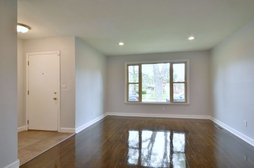 9640 Wallace St, Chicago IL 60628-1217 exterior