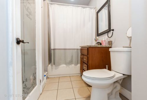 1632 Tripp Ave, Chicago IL 60639-4833 exterior