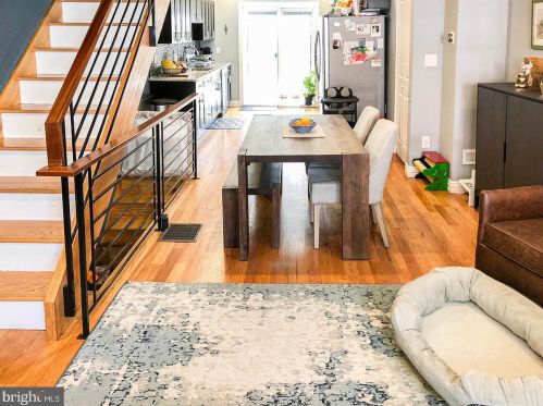 430 Greenwich St, Philadelphia PA  19147-6523 exterior