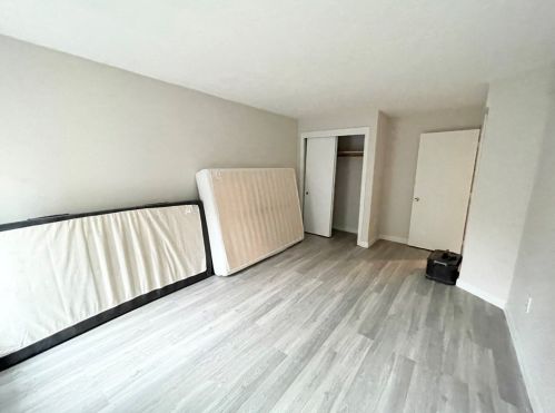 90 Hammond St, Boston MA exterior