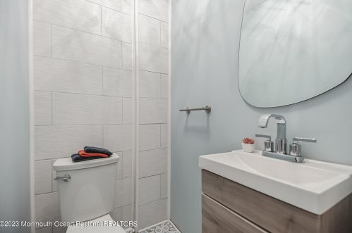 7136 Githens Ave, Camden NJ 08109-3160 exterior