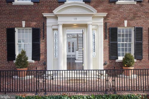 10 Kalorama Cir, Washington DC  20008-1616 exterior