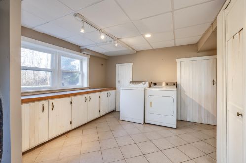 7481 School St, Concord NH  03307-0914 exterior