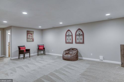 11724 Ivywood Trl, Saint Paul MN 55129-7758 exterior