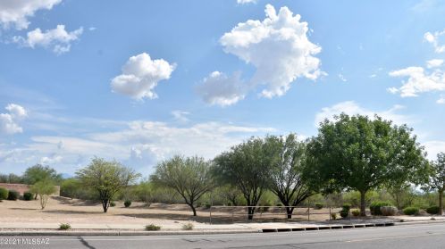 7449 Fair Meadows Loop, Tucson AZ 85756-6151 exterior