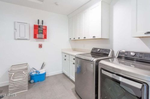 3128 Desert Cove Ave, Phoenix AZ  85029-4203 exterior