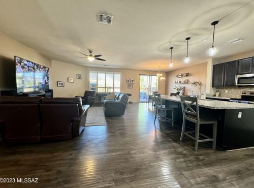 8969 Lee St, Tucson AZ  85715 exterior