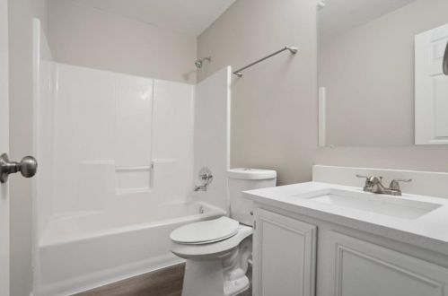 6410 Castle Downs Trce, Lithonia GA  30058-3134 exterior