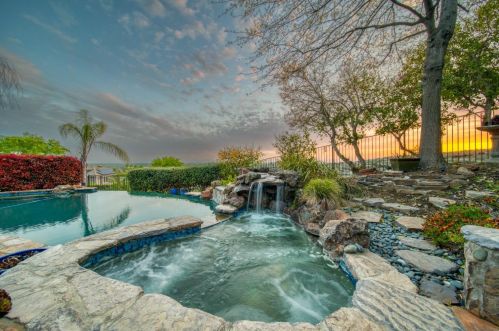 1380 Souza Dr, Folsom CA  95762-7561 exterior