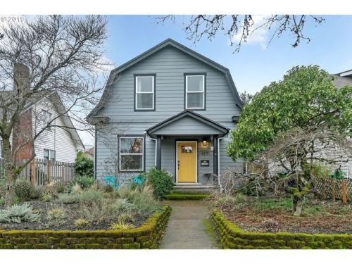 4217 65th Ave, Portland, OR 97206-3642