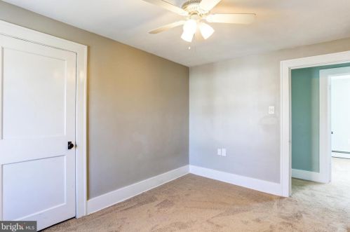 603 High St, Hummelstown PA 17036-1907 exterior