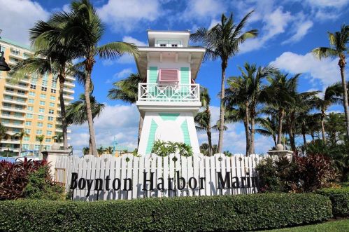 700 Boynton Beach Blvd, Boynton Beach FL 33426-3639 exterior