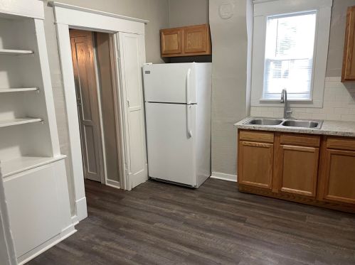 1023 Sheridan Ave, Grand Rapids MI 49503-5036 exterior