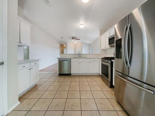 10310 Fire Sage Dr, Humble TX 77396-3967 exterior