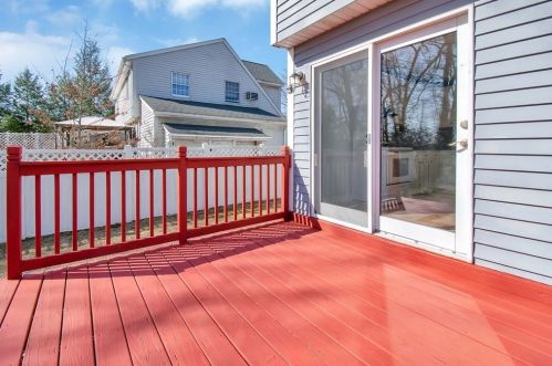 75 Glenmore St, Springfield MA 01129-1067 exterior