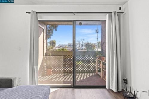 710 Teatree Ct, San Jose CA 95128-4725 exterior