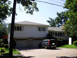 60 Farina Rd, Newton, MA 02459-2860