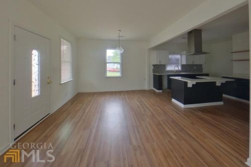 718 Ira St, Atlanta GA  30310-2168 exterior