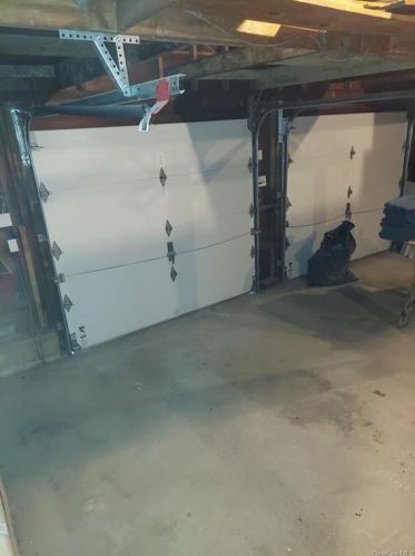 72 Stuart Dr, Poughkeepsie NY 12603-4714 exterior