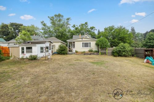 721 James St, Belding MI 48809-2222 exterior