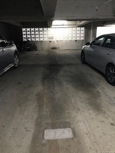 469 Ena Rd, Honolulu HI  96815-1749 exterior