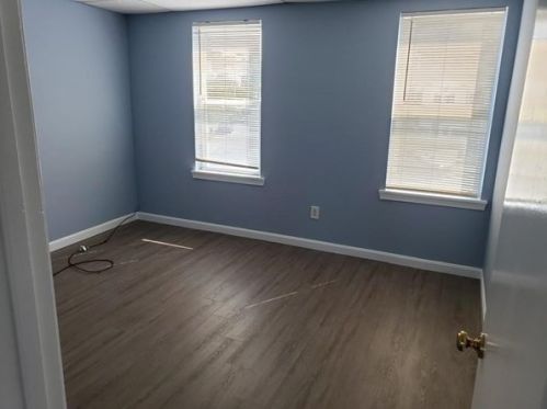 12 Airlie St, Worcester MA 01606-3248 exterior