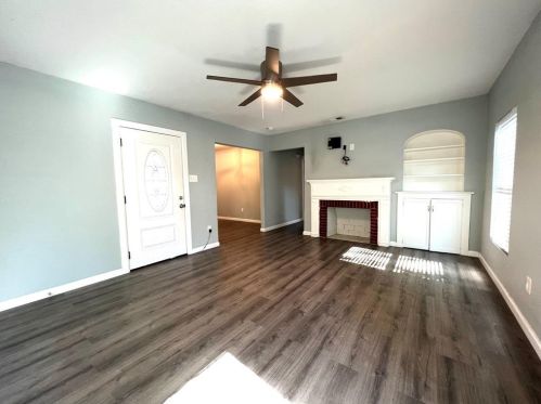 1284 Cedar Haven Ave, Dallas TX  75216-1230 exterior