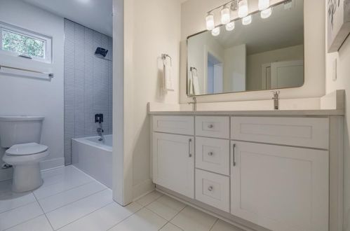 925 Garibaldi St, Atlanta GA  30310-3133 exterior