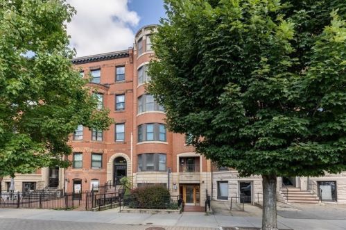 910 Beacon St, Boston, MA
