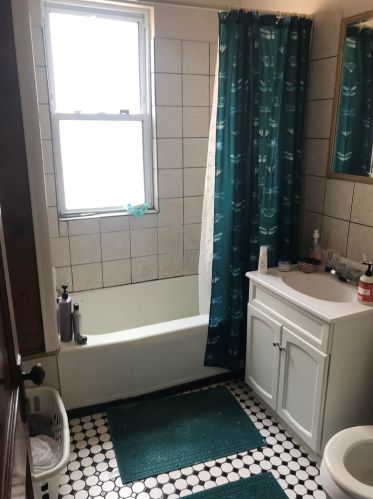 6207 Whipple St, Chicago IL 60659-1418 exterior