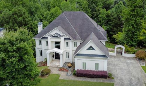 4012 Moheb St, Atlanta, GA 30331-6419