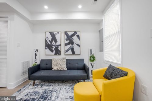 702 19 St, Washington DC 20002-4077 exterior