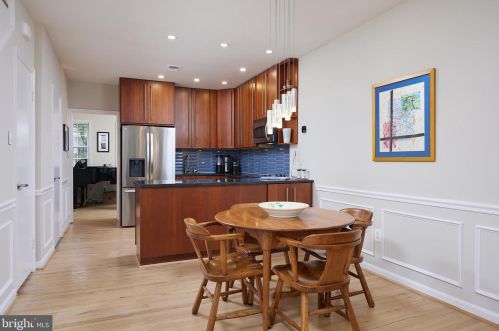 1908 New Hampshire Ave, Washington DC 20009-3310 exterior