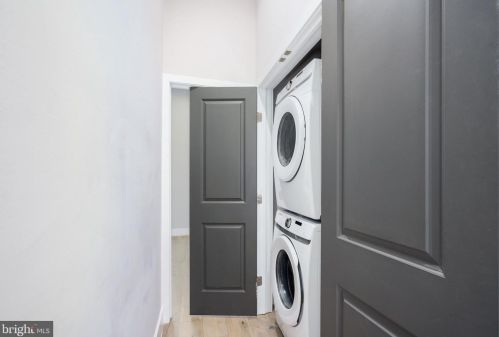 247 53rd St, Philadelphia PA  19139-1404 exterior