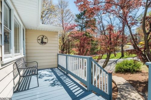 4 Oak Tree Dr, Fredon, NJ 07860-8862