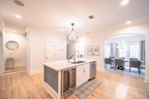 2810 Darby St, Atlanta GA  30319-3655 exterior