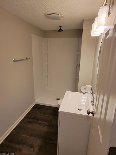 15711 Griffon Path, Saint Paul MN 55124-7027 exterior